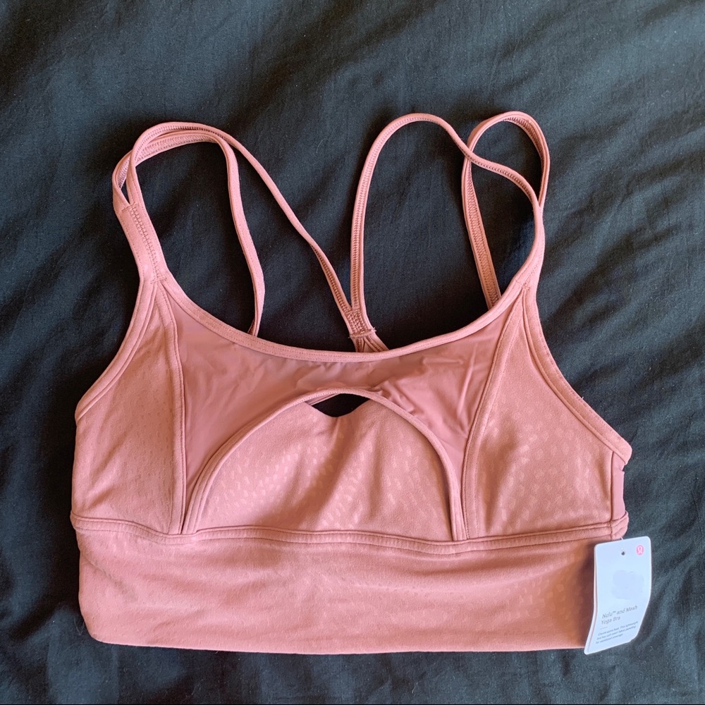 NWT Lululemon Nulu and Mesh Yoga Bra